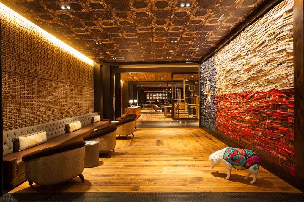 The George, By Valencia Hotel Collection College Station Interior photo