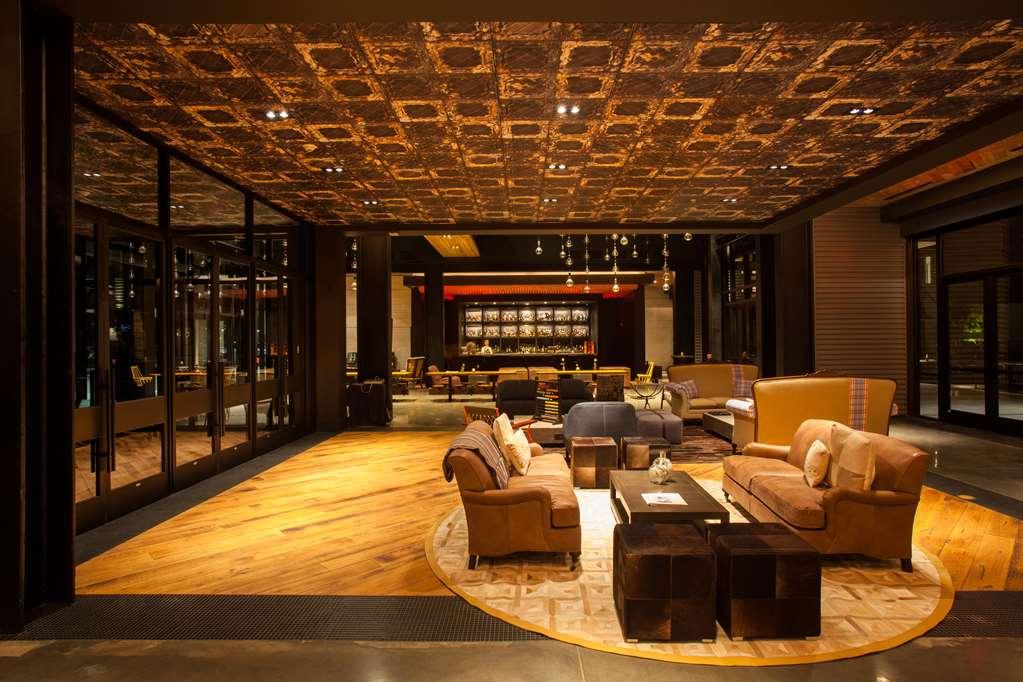 The George, By Valencia Hotel Collection College Station Interior photo